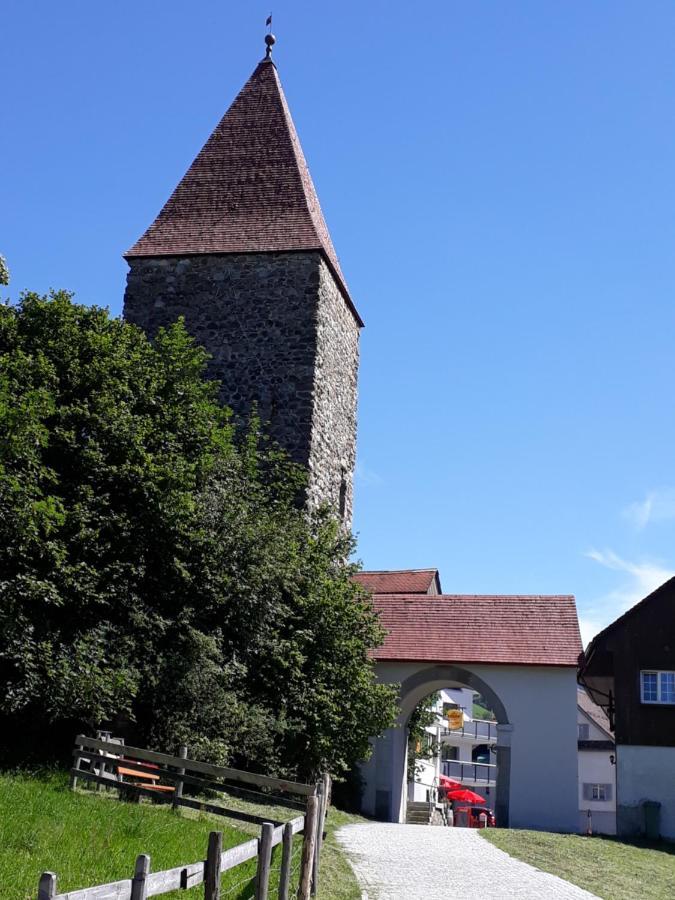 Gaestezimmer Im Dorfzentrum Rothenthurm Buitenkant foto